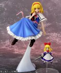 画像1: (開封品）東方プロジェクト 1/7 七色の人形遣い アリス・マーガトロイド -魔操ver.-  (1)